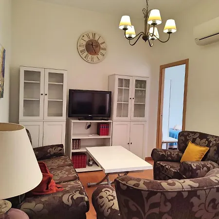 アパート Eduardo Lucena 5, Casco Historico