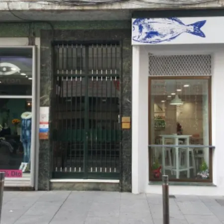 Eduardo Lucena 5, Casco Historico Lejlighed