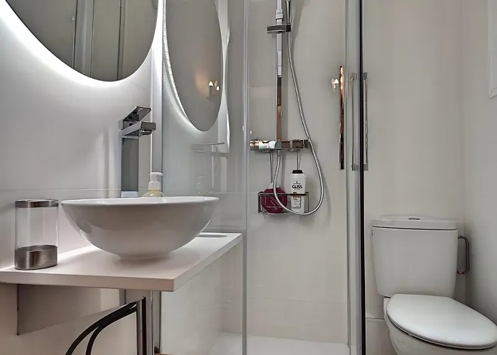 Eduardo Lucena 5, Casco Historico