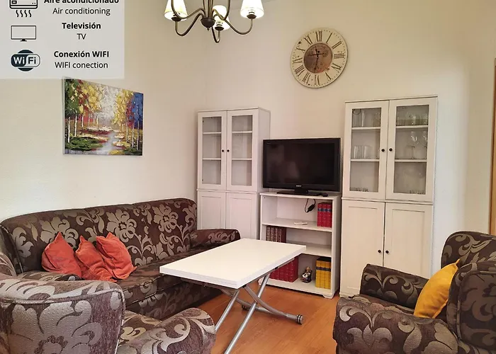 Eduardo Lucena 5, Casco Historico