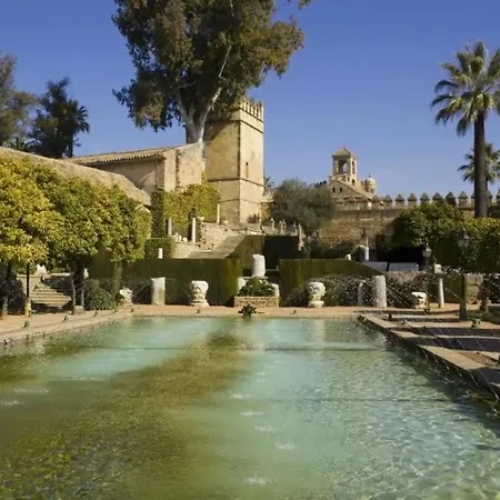 Eduardo Lucena 5, Casco Historico 아파트