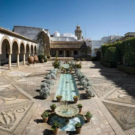 Eduardo Lucena 5, Casco Historico * 코르도바